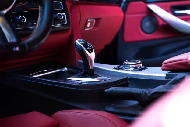 카지노 해피 스핀스 안드로이드/iOS 앱